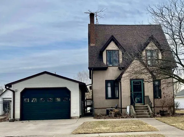 435 Harrison St, Lewiston, MN 55952
