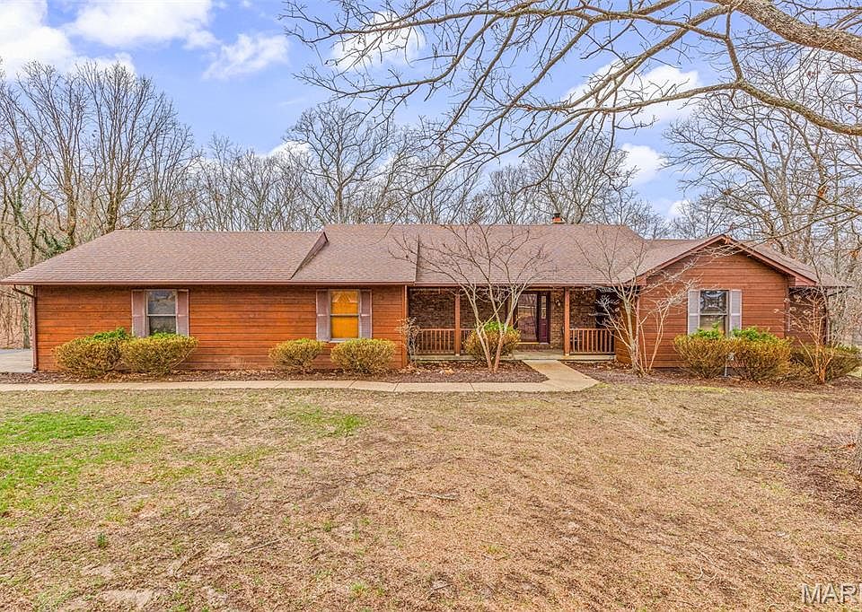 1st image of 18 Winchester Rd