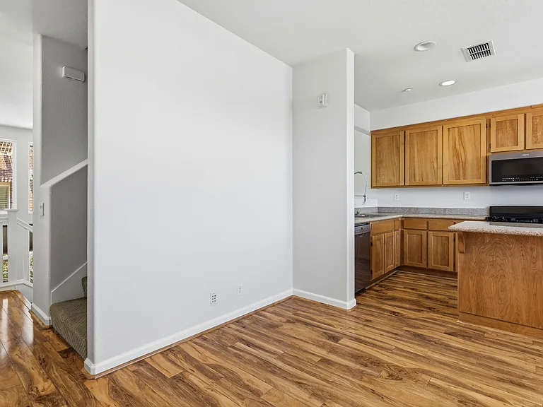 2878 4th St #1402 — Photo 24