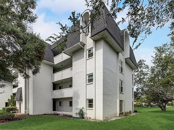 1200 37th St N APT 109, Saint Petersburg, FL 33713