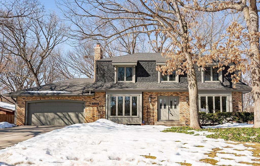 5554 E Danube Rd NE, Fridley, MN 55432 Zillow