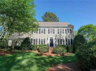 2717 Oxborough Dr, Matthews, NC 28105