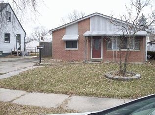 22705 Laukel St, Saint Clair Shores, MI