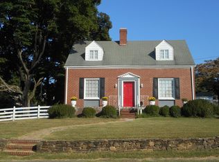 2527 Montvale Rd SW, Roanoke, VA 24015