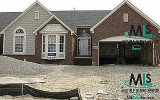 1st image of 40711 Lenox Park