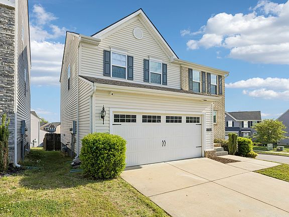 4th image of 2823 Winterberry Dr
