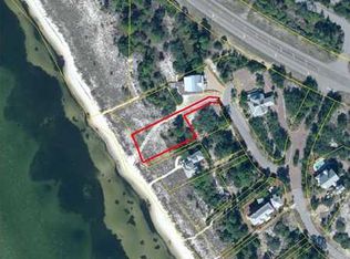 105 Tower Ln, Port Saint Joe, FL 32456