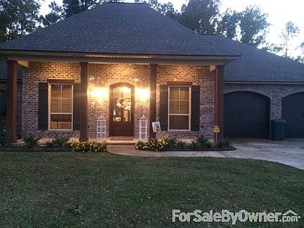 1st image of 205 Normandie Dr
