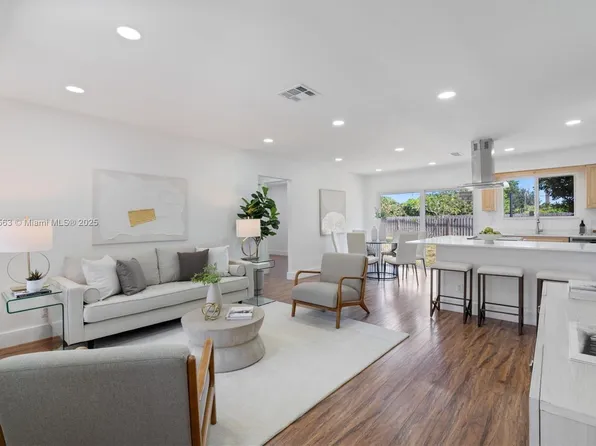 5492 Barnstead Cir, Lake Worth, FL 33463