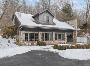 600 Cantitoe St, Bedford, NY 10506