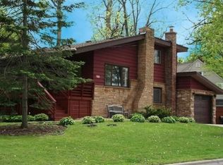 5104 Tonyawatha Trl, Monona, WI 53716