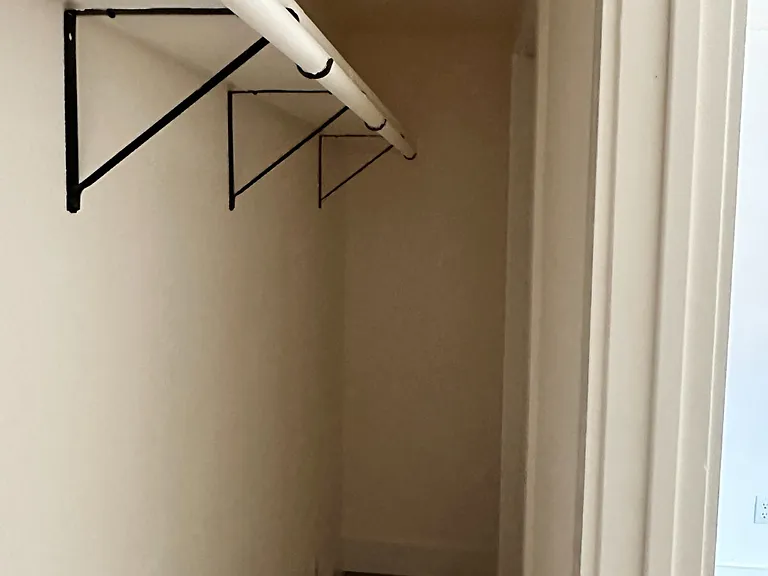 410 Randall St #9 — Photo 11
