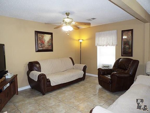 2nd image of 221 Kellie Dr