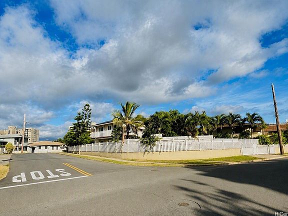 2nd image of 94-1035 Kahuailani St