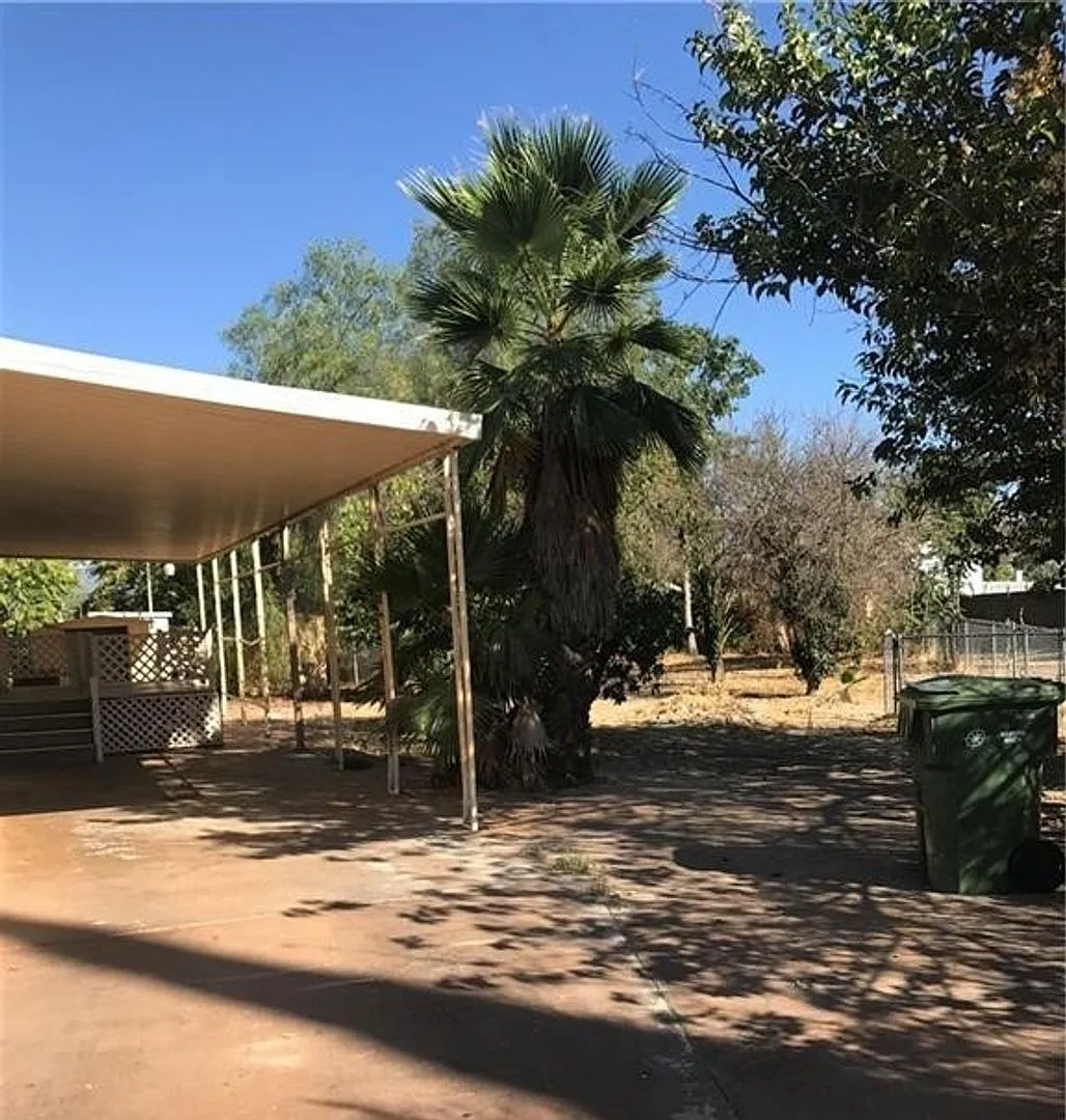 3 Bed / 2 Bath Manufactured Home in Hemet! — Photo 3