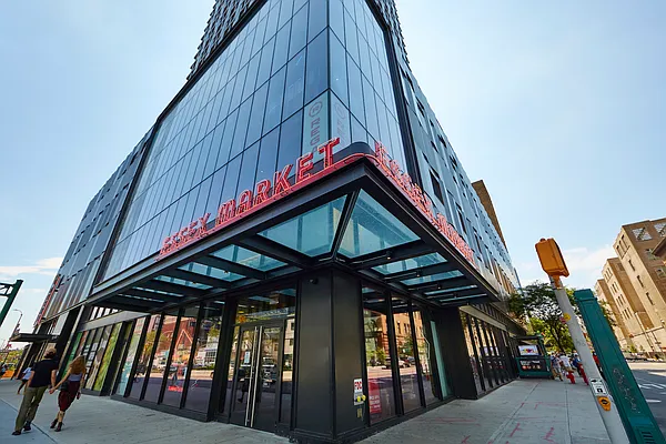 153 Ludlow Street in Lower East Side : Sales, Rentals