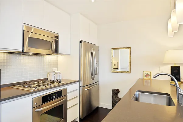 Sold by Corcoran | media 34