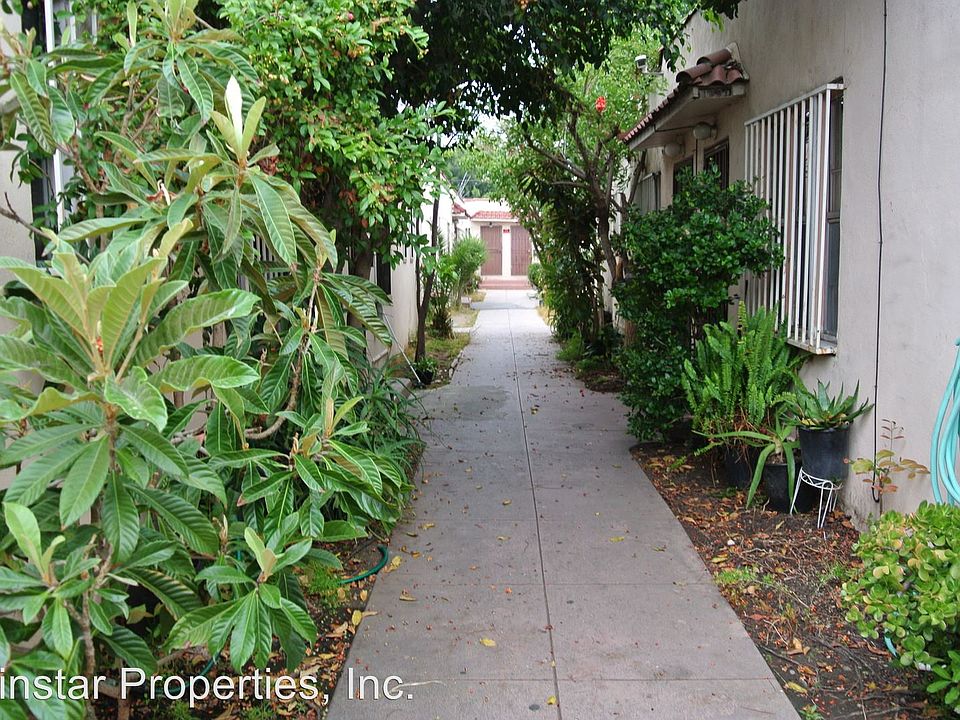 1st image of 1633 S Burlington Ave
