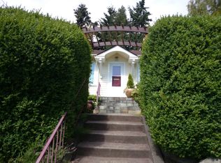 7525 8th Ave NW, Seattle, WA 98117