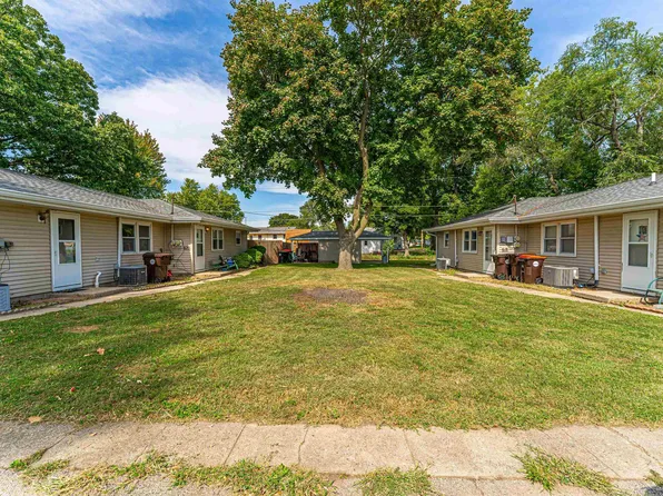 620 Short 11th St, Lincoln, IL 62656