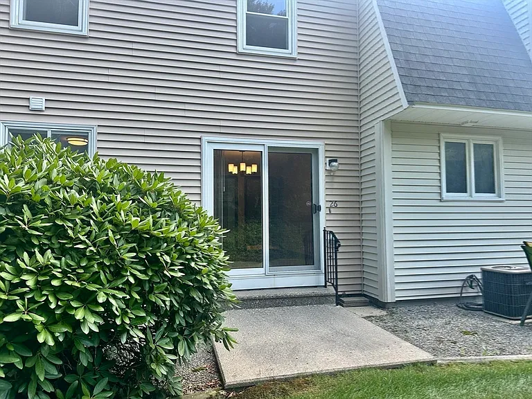 52 Frederick St #26 — Photo 26