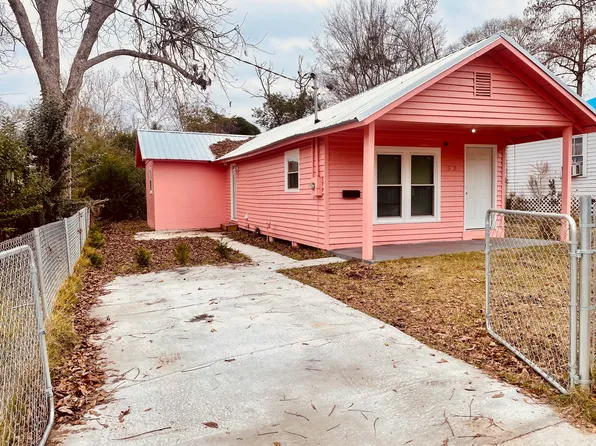 312 Lucky St, Swainsboro, GA 30401