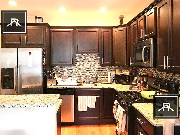 11 Sparhawk St #3 — Photo 12