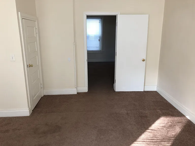 223 Cocoa Ave — Photo 7