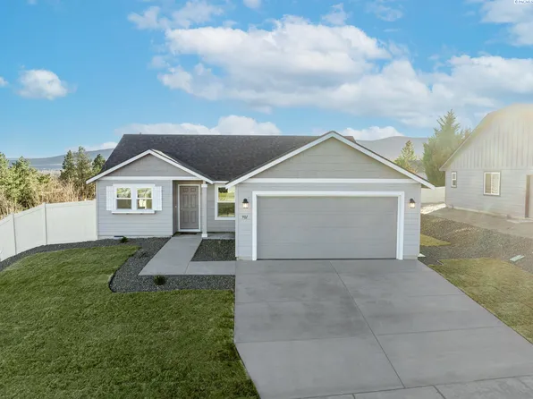 901 Annajean Ave, Benton City, WA 99320
