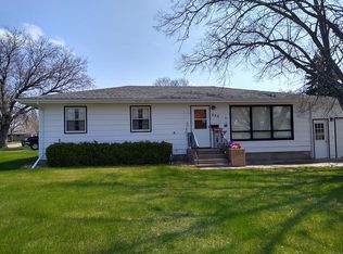 220 N Taylor St, Mitchell, SD 57301