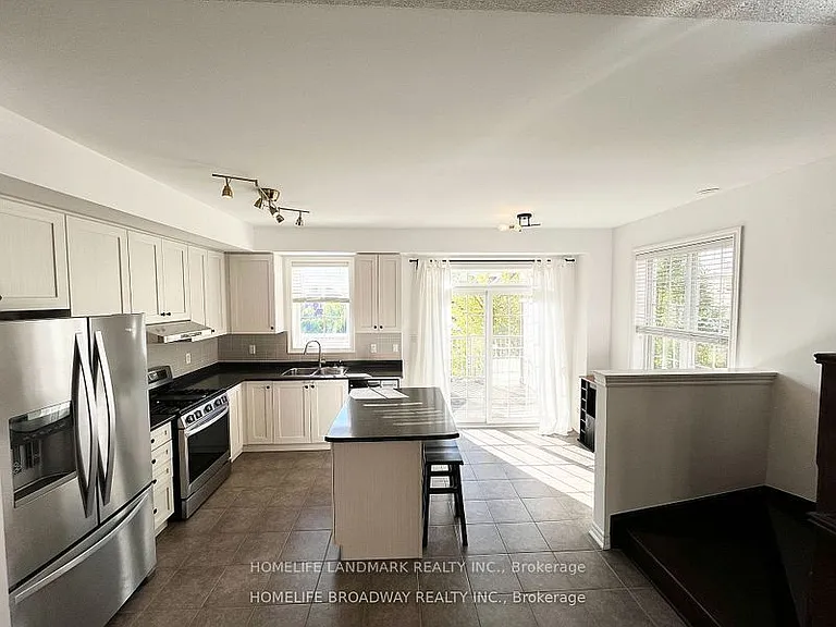 15 Ruskov Ln — Photo 6