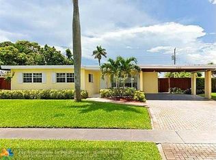 460 NE 24th St, Boca Raton, FL 33431