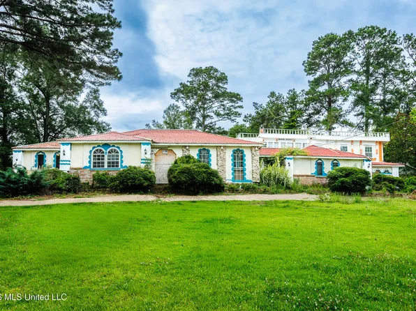 4582 Hanging Moss Rd, Jackson, MS 39206