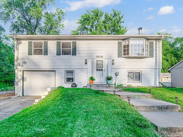 1905 Vigo St, Lake Station, IN 46405