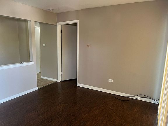 2nd image of 1200 W 127th St APT 10