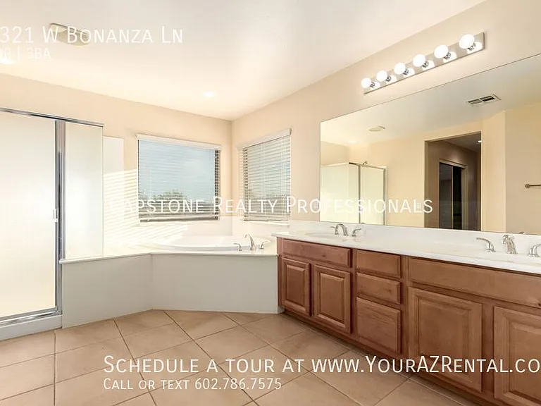 2321 W Bonanza Ln — Photo 19