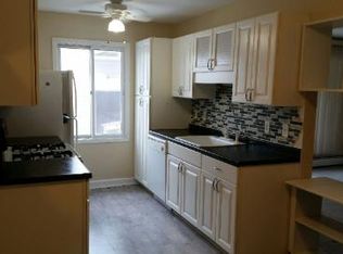 10630 Rockford Rd APT 102, Plymouth, MN 55442