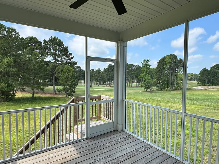 846 Barbour Farm Ln — Photo 3