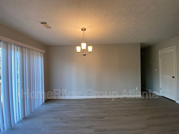 4th image of 4716 Jamerson Forest Cir