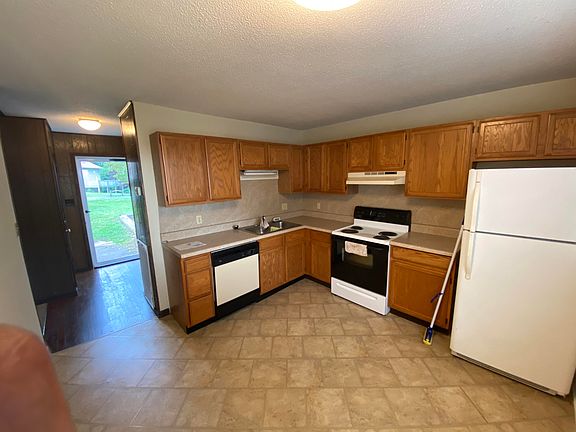 2nd image of 1550 Colony Park Dr #1550