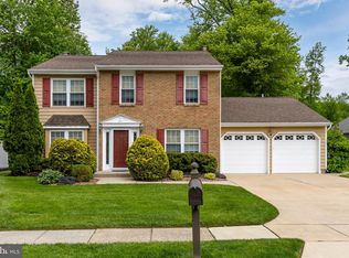 12 Long Bow Dr, Sewell, NJ 08080