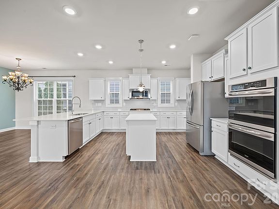 5th image of 19823 Davidson Concord Rd