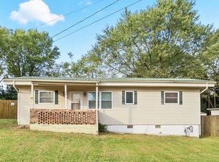 1208 Phillips St SW, Cleveland, TN 37311