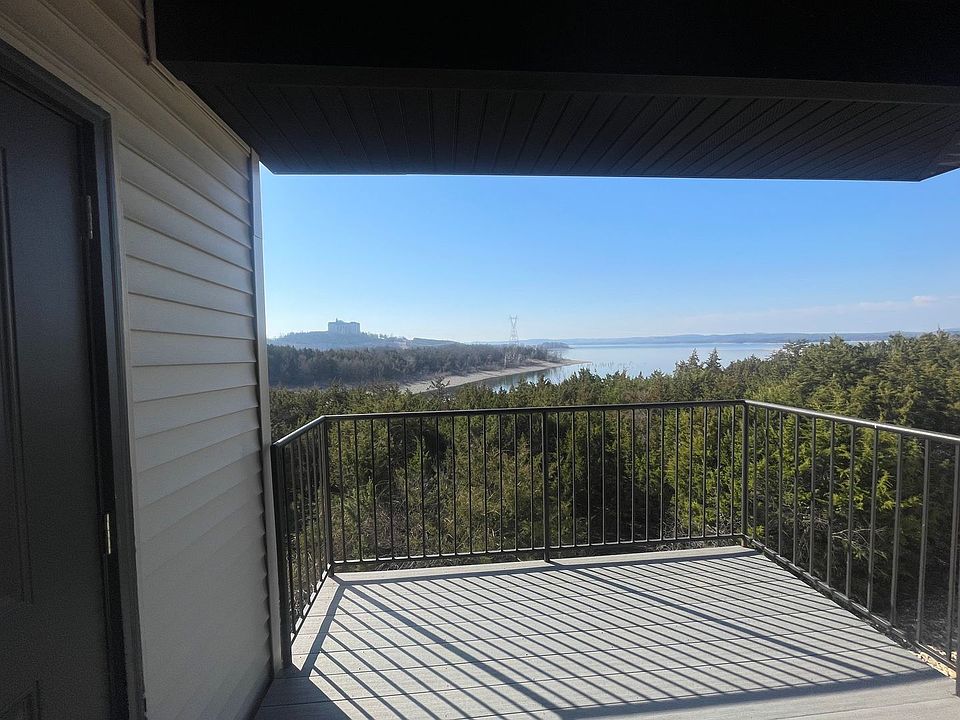 1st image of 325 Majestic Dr #339
