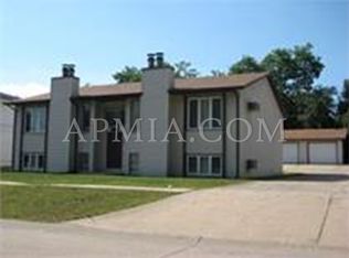 4016 Westover Rd SE APT D, Cedar Rapids, IA 52403
