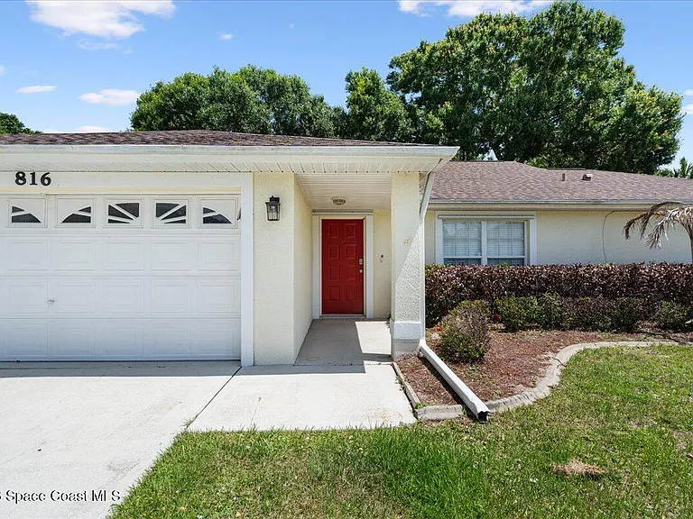 816 Hunters Creek Dr — Photo 5