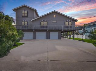 16707 Cormorant Rd, Jamaica Beach, TX 77554