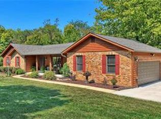 188 Hunters Ridge Dr, Labadie, MO 63055