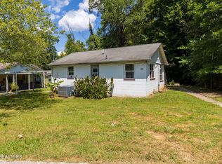 107 Paris Ln, Oak Ridge, TN 37830