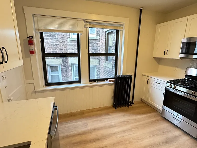 1462 Commonwealth Ave #2R — Photo 22